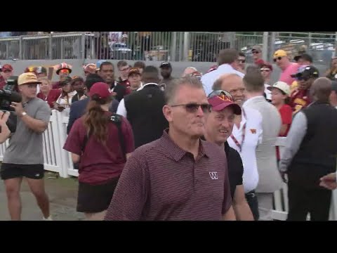 Fans greet Commanders owner with &#039;thank you Josh&#039; chants